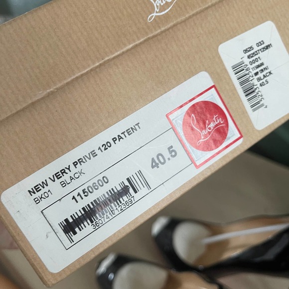 Christian Louboutin Very Prive Patent Black 40.5 - Picture 6 of 11
